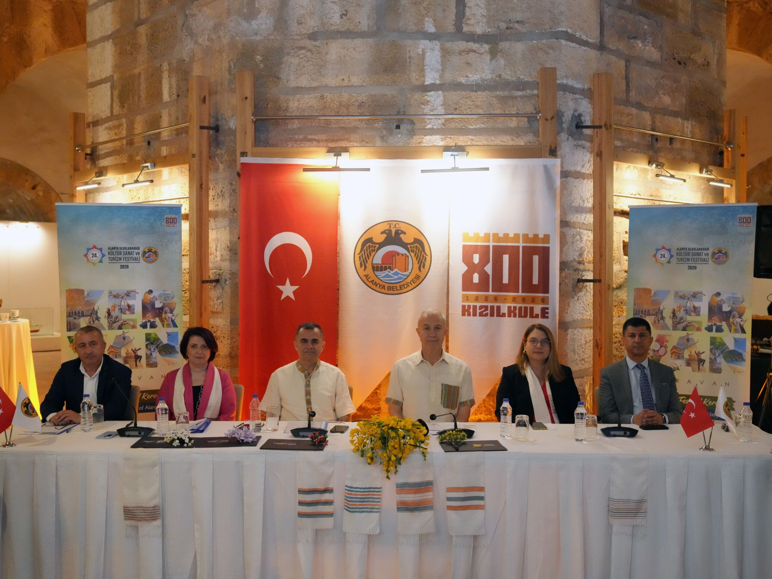 Alanya'da festivalin teması 'Kervan' oldu