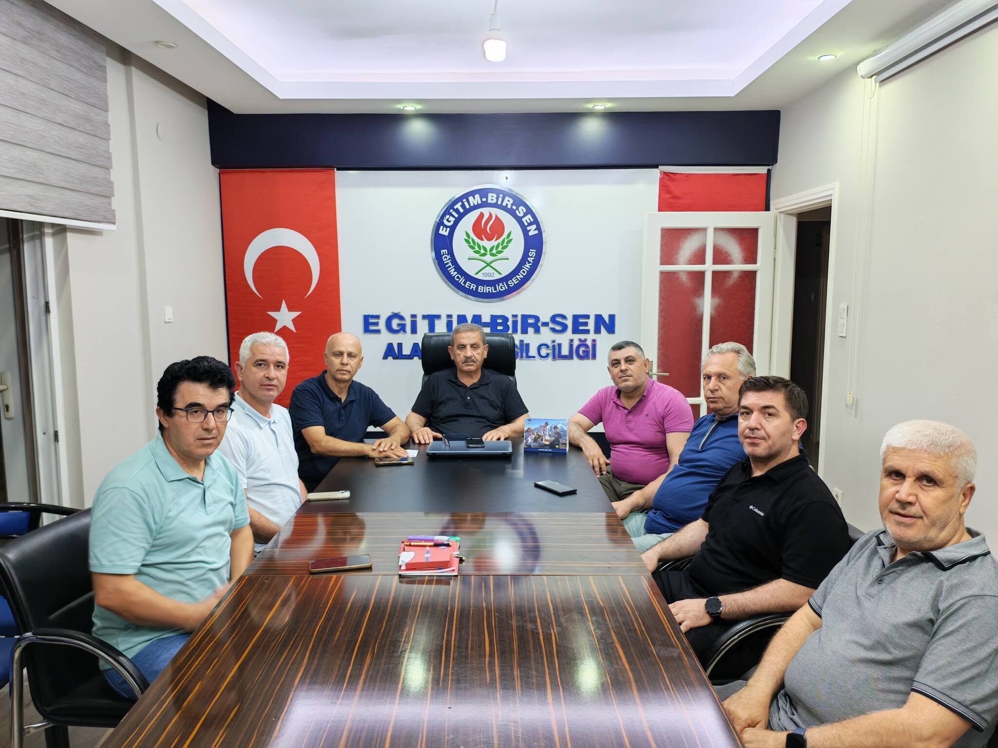 Alanya Eğitim-Bir-Sen’den Parlayüksel İlkokulu açıklamasına sert yanıt