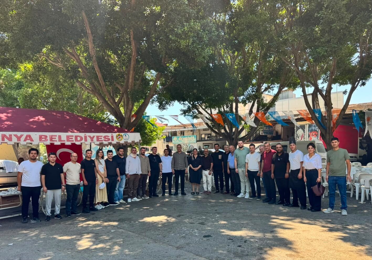 Ak Parti Alanya Gençlik Kolları’ndan Aşure Ikramı1