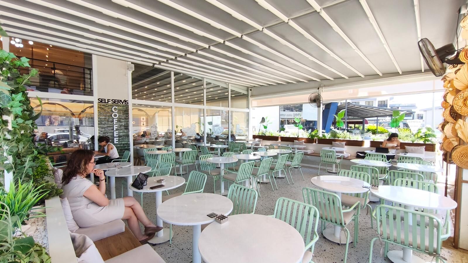 Romm Cafe Alanya'da Kalite Ve Lezzeti Buluşturuyor7