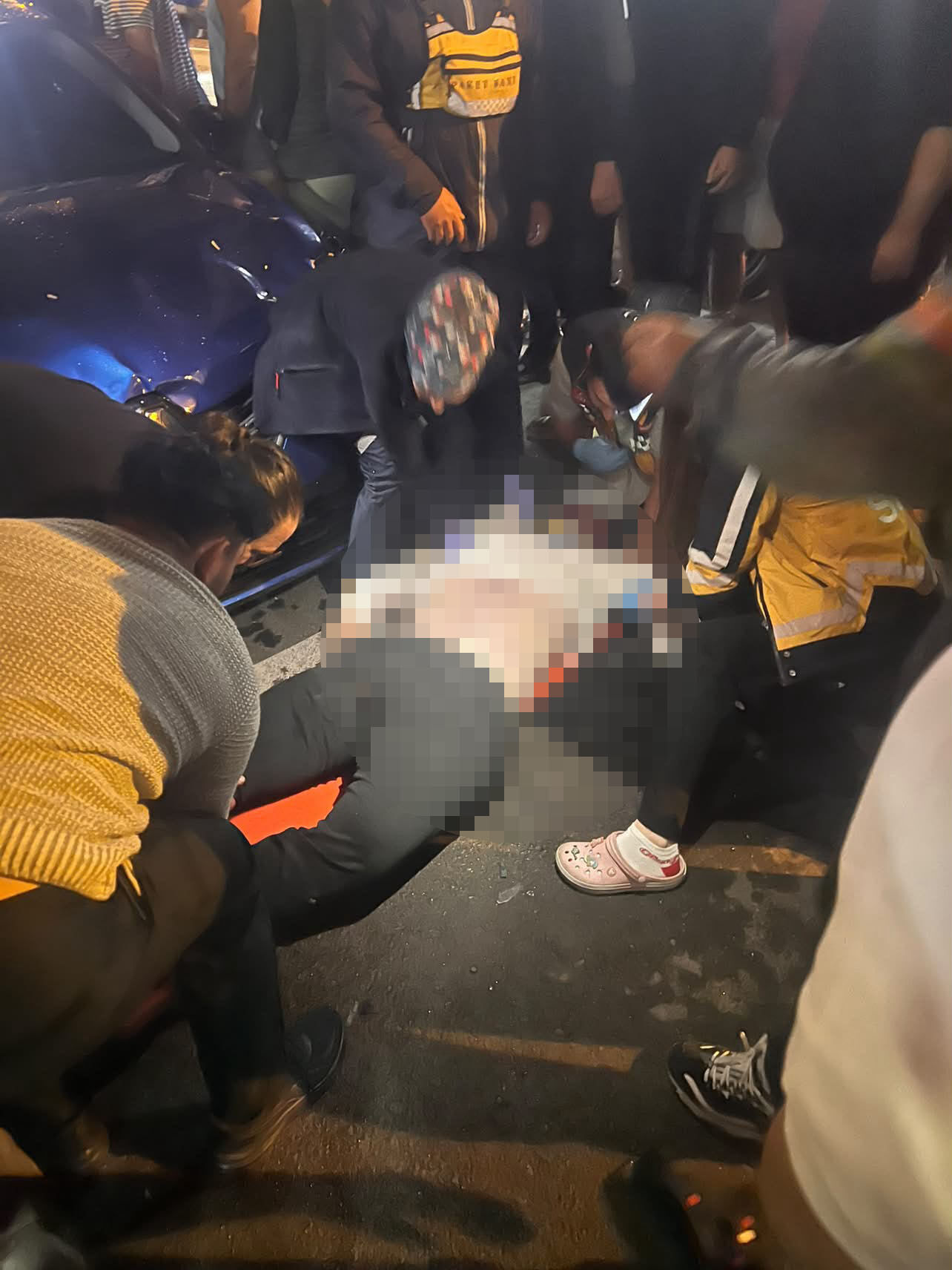 Kamyonet ile çarpışan motosikletin sürücüsü öldü