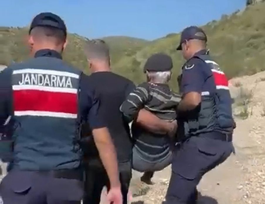 Jandarma ekipleri kayıp Alzheimer hastasını ormanda buldu